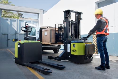 Imagen 8 de 8 de Apilador Eléctrico Darc 1000kg Torre3300mm Corriente Alterna