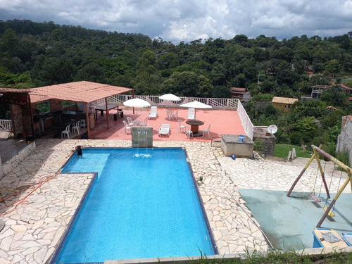 2 Casas Com Piscina .