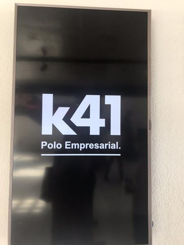 Oficina En Alquiler/ Venta 52 M2 En Complejo K41. Varias Opciones. Excelente Categoria.