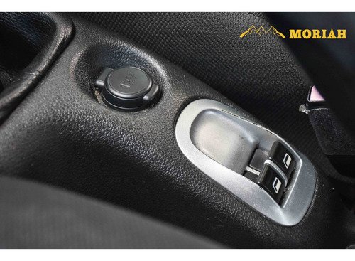 Peugeot 207 1.4 ACTIVE 8V FLEX 4P MANUAL