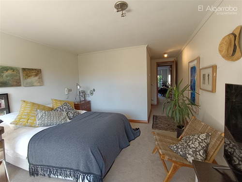 Departamento En Venta De 3 Dorm. En Lo Barnechea