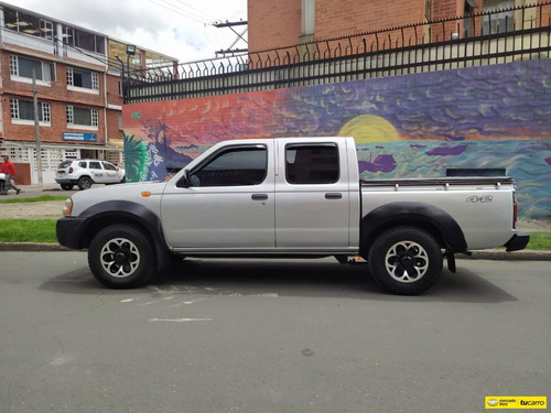 Nissan Frontier D22
