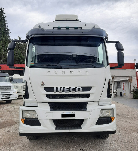 Iveco Cursor 330 Año 2011