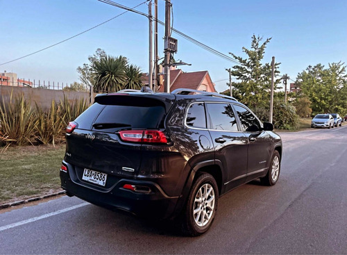Imagen 5 de 13 de Jeep Cherokee 2.4 4x4 Aut/sec