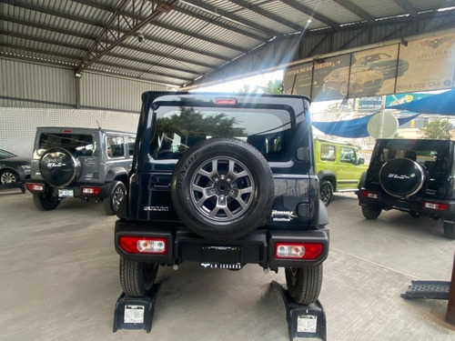 Imagen 6 de 7 de Suzuki Jimny Glx 2022