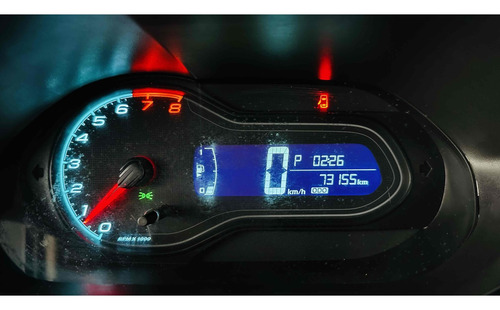 Chevrolet Onix 1.4 MPFI ADVANTAGE 8V FLEX 4P AUTOMÁTICO