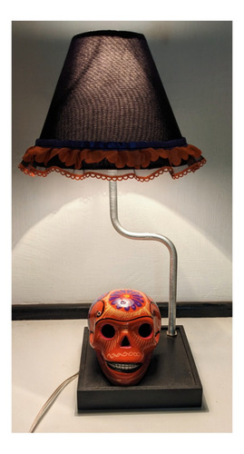 Lámpara De Calavera De Cerámica Cráneo Goth Artesania 