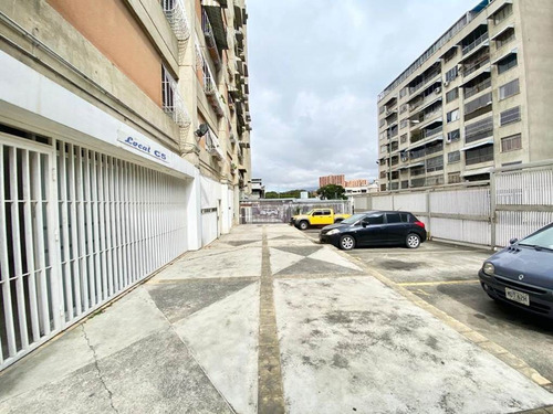 Imagen 3 de 10 de Venta De Locales Comerciales De 74m²/ 76m² /118m² En Santa Mónica