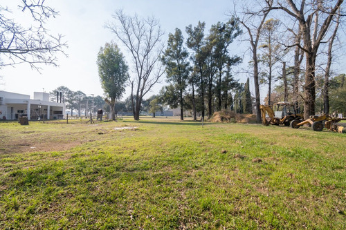 Venta Lote En Los Molinos Country
