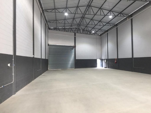Imagem 3 de 10 de Galpão Para Alugar, 740 M² Por R$ 14.000,00/mês - Conjunto Residencial Paes De Barros - Guarulhos/sp - Ga0121