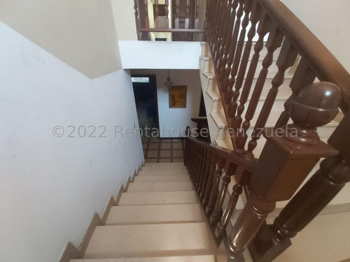 Imagen 17 de 24 de Casa En Venta Trigal Centro Valencia Carabobo 22-19901 Gerardo Guillen Rent-a-house