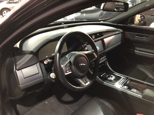 Jaguar Xf 2.0 R-sport Turbocharged Gasolina Automático 2017