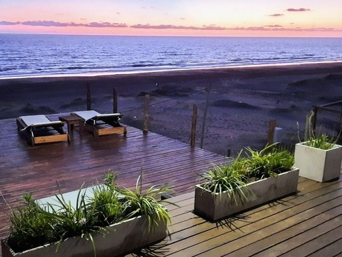Imagen 2 de 27 de Casa Frente Al Mar!! Sauce Grande Monte Hermoso