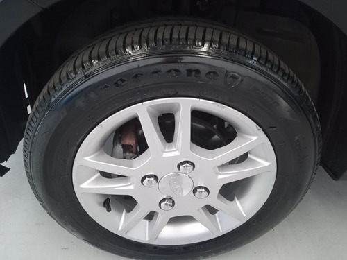 Ford Fiesta Sedan 1.6 4p Class Flex