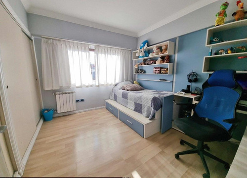 Departamento En Venta - 4 Dormitorios 3 Baños - 170mts2 - Mar Del Plata