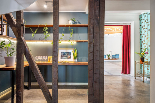 Casona Clásica Remodelada Con Amplio Estudio Y Espacios