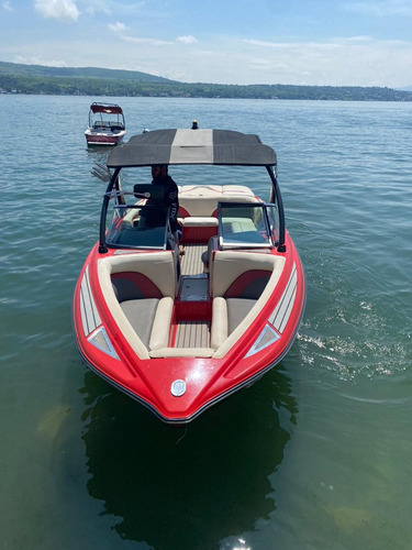 Lancha Centurion Enzo 240 2009 Ideal Para Wakeboard Y Ski