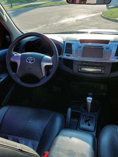 Toyota Hilux 3.0 Cd Srv Cuero 4x4 5at - A4