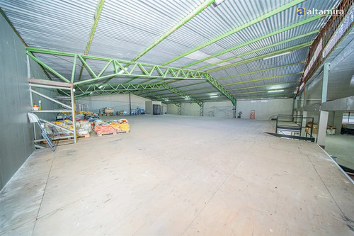 Oficina Industrial En Arriendo En Iquique