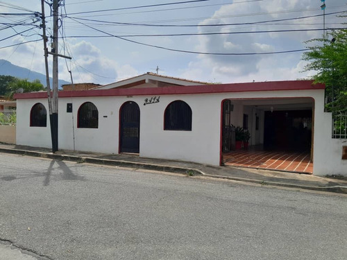 Lucrecia Escorcha Casa En Venta En Naguanagua Cód 231272