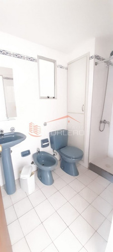 Apartamento En Venta Y Alquiler Anual De 1 Dormitorio Con Cochera En Peninsula - Punta Del Este- Ref: 26811