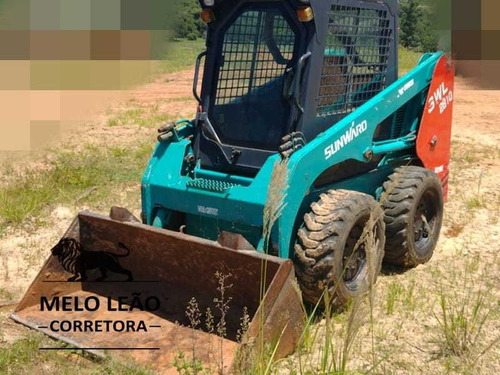 Imagem 6 de 10 de Mini Carregadeira Sunward Swl2810 Operacional Ano 2011