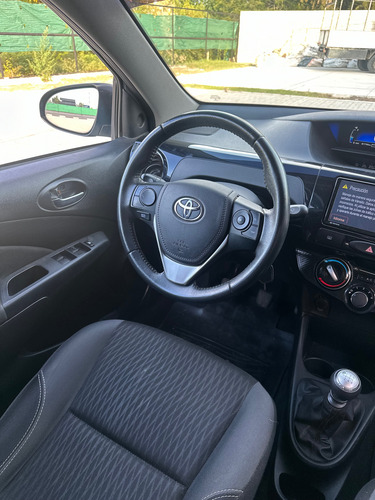 Toyota Etios 1.5 Xls