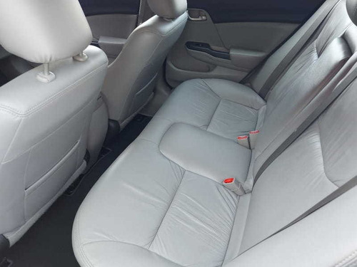 Imagem 12 de 15 de Honda Civic Sedan Lxs C-at 1.8 16v(new)(flex) 4p