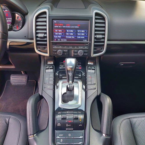 Imagen 14 de 16 de Porsche Cayenne 2014 3.6 300cv (958)