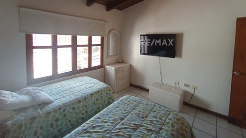 Imagen 17 de 28 de Re/max 2mil Alquila Townhouse En Urb. Paraiso Ii, Agua Marina Coutry Club