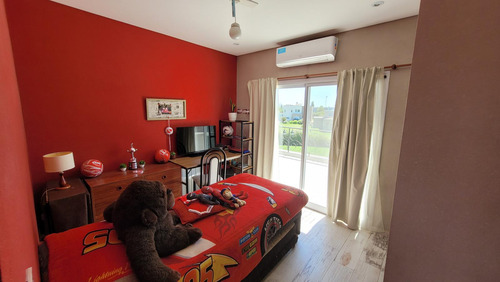 Casa En Venta En El Barrio Santa Rita Canning San Vicente
