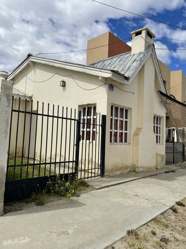 Imagen 2 de 6 de Casa En Venta, Bº 26 De Junio
