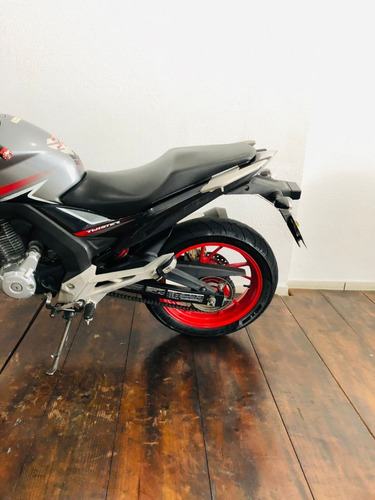 Imagem 11 de 13 de Honda Cb 250f Twister 2018 Prata!!!