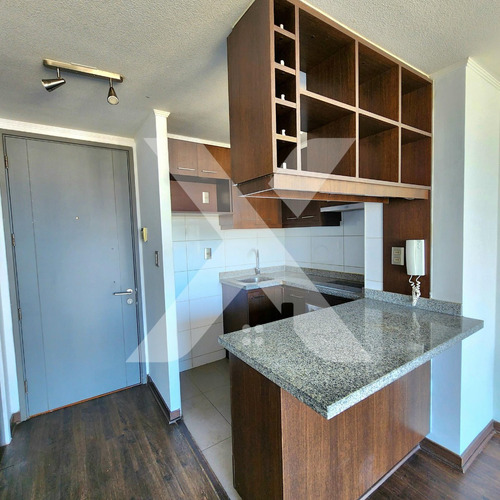Arriendo Departamento, Piso 22, Opc. Est. Metro Ñuble