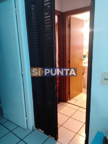 Imagen 16 de 23 de Venta De Apartamento 3 Dormitorios, 2 Baños, Balcon