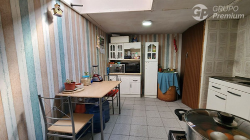 En Venta. Casa De 2 Pisos En Puente Alto.