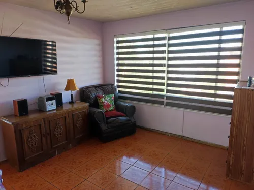 San Joaquín Vende, Dpto. De 2 Dormitorios, 1 Baño.-