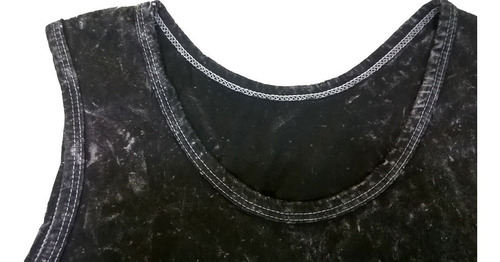 Imagem 8 de 10 de Camiseta Estonada E Marmorizada Preta Lisa Kit De 20 Peças