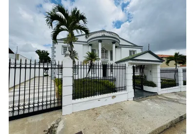 Casa en alquiler