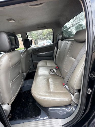 Toyota Hilux / CD4X4 SRV