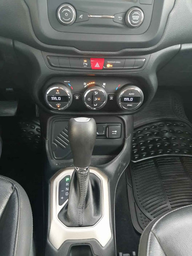Imagen 9 de 14 de Jeep Renegade 2018 5p Latitude L4/1.8 Aut