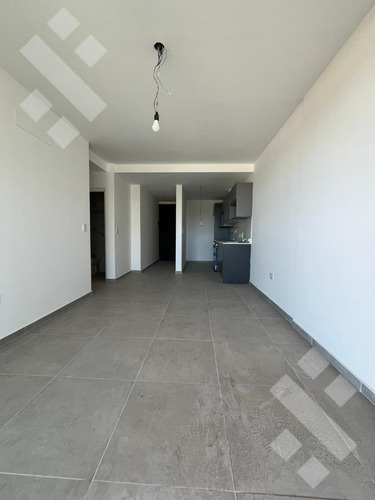 Venta Departamento 1 Dormitorio, Con Cochera, Cipolletti