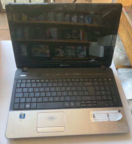 Imagen 2 de 6 de Laptop Para Piezas Usada