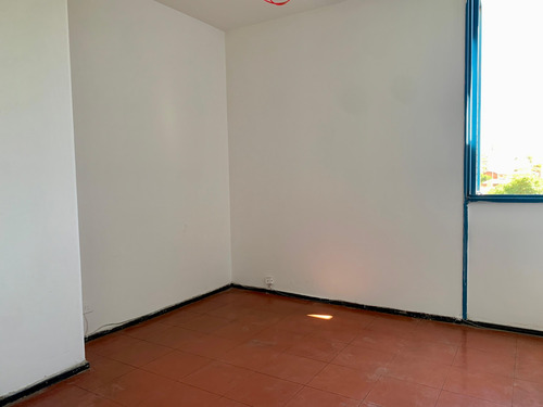 Departamento A Reciclar 2 Dormitorios En Venta Castro Barros