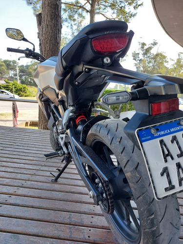 Imagen 6 de 7 de Honda Cb300r 2019