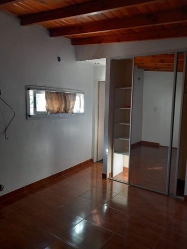 Imagen 13 de 21 de Casa Ph En Alquiler En Villa Luzuriaga