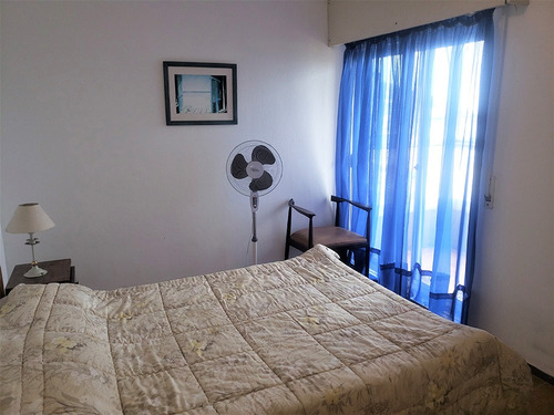 Apartamento Frente Al Mar En El Centro De Piriapolis