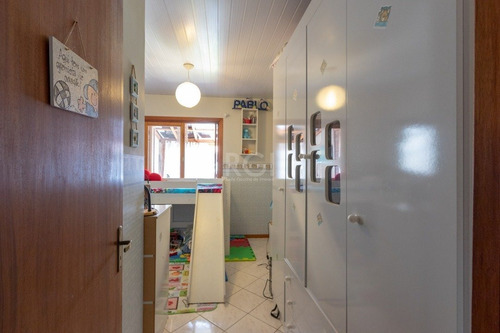 Casa Em Hípica Com 2 Dormitórios - Lu432463
