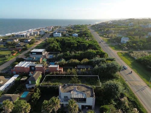 Terreno En Venta En Punta Piedras