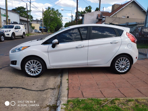 Ford Fiesta Kinetic Desingn Titanium
